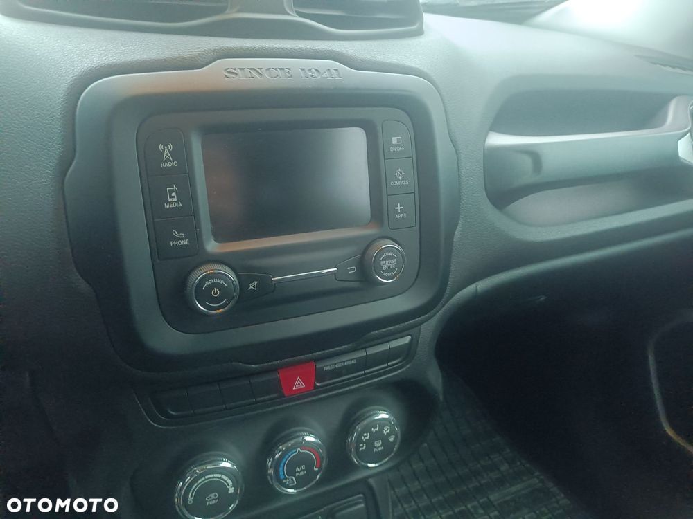 Jeep Renegade 1.6 E-TorQ Sport FWD - 11