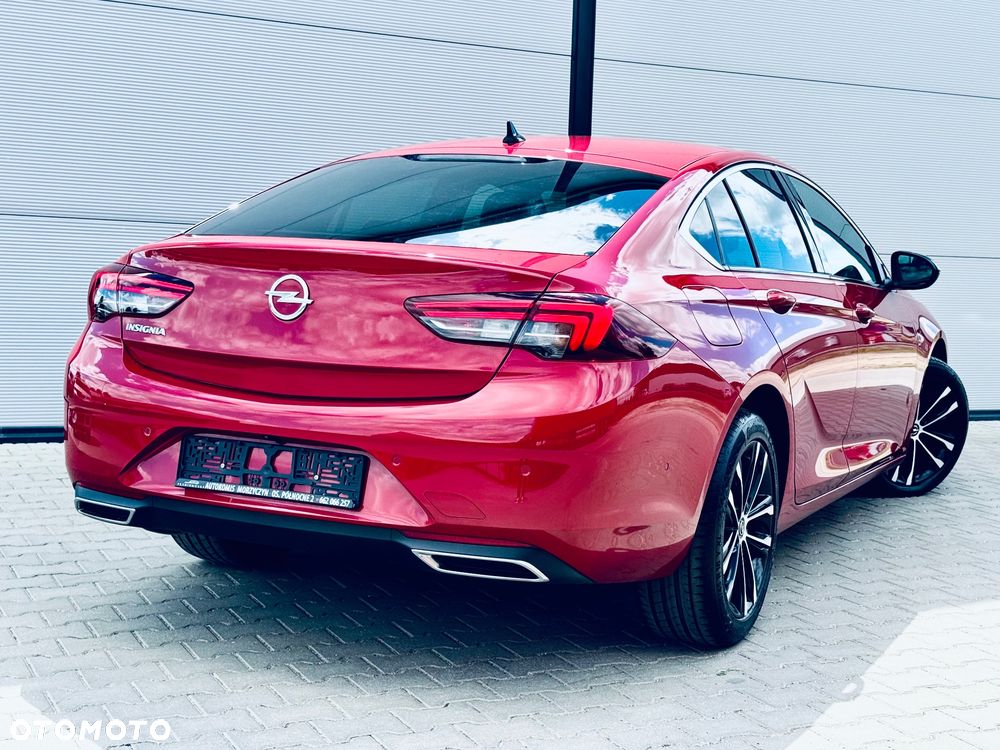 Opel Insignia - 24