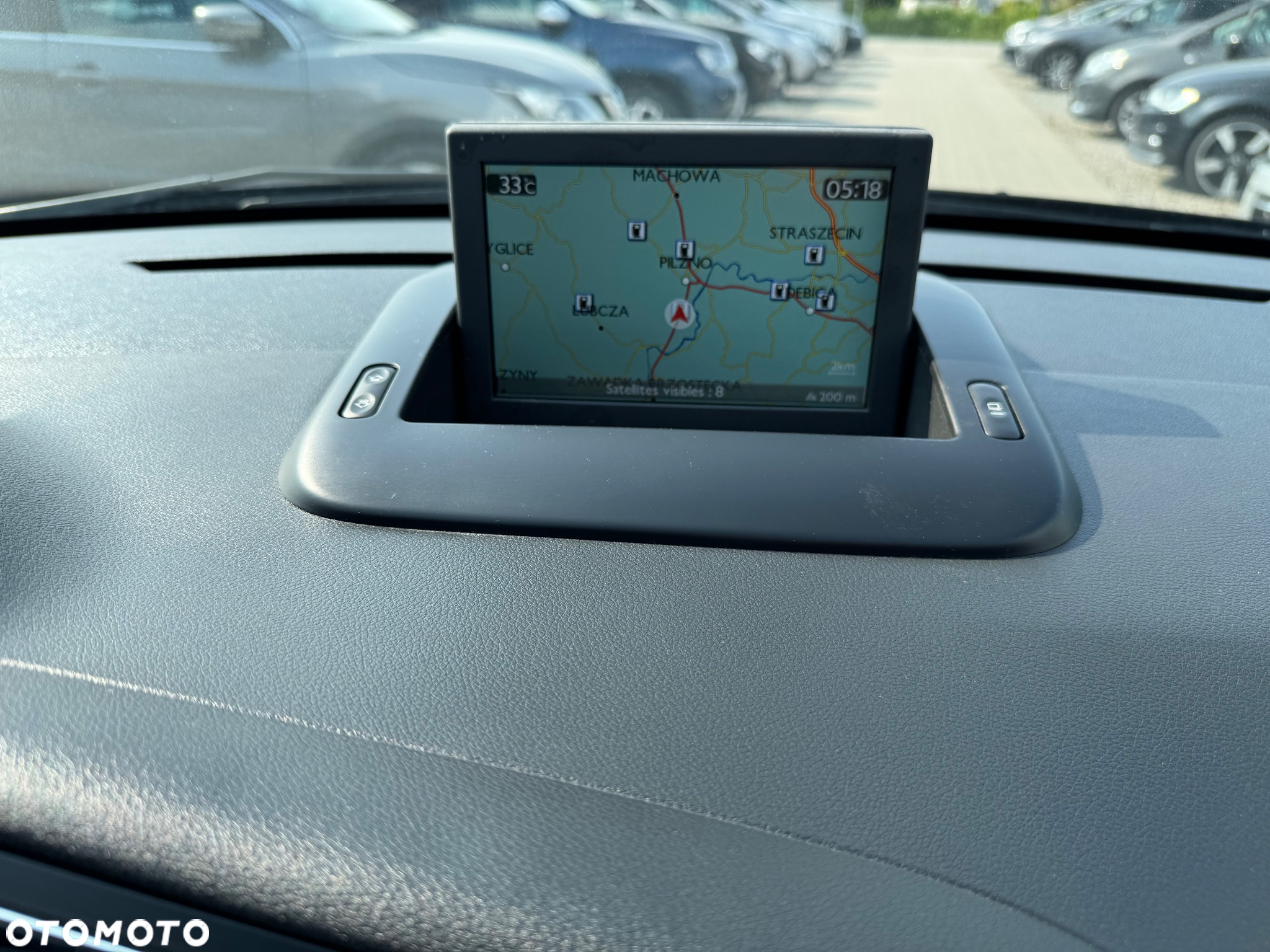 Peugeot 3008 1.6 BlueHDi Style S&S - 19