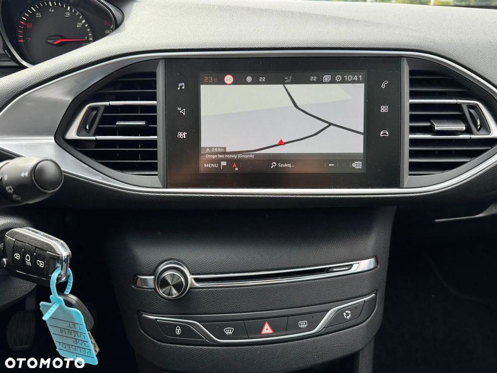 Peugeot 308 PureTech 110 Stop & Start Style - 9
