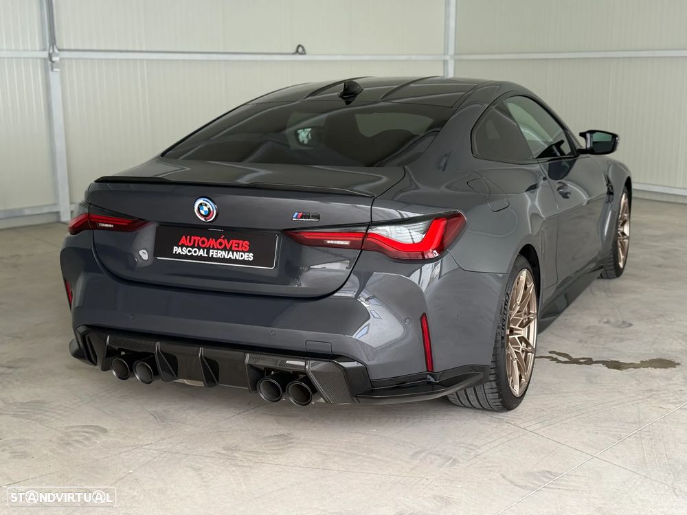 BMW M4 Competition Pack 50 anos M - 42