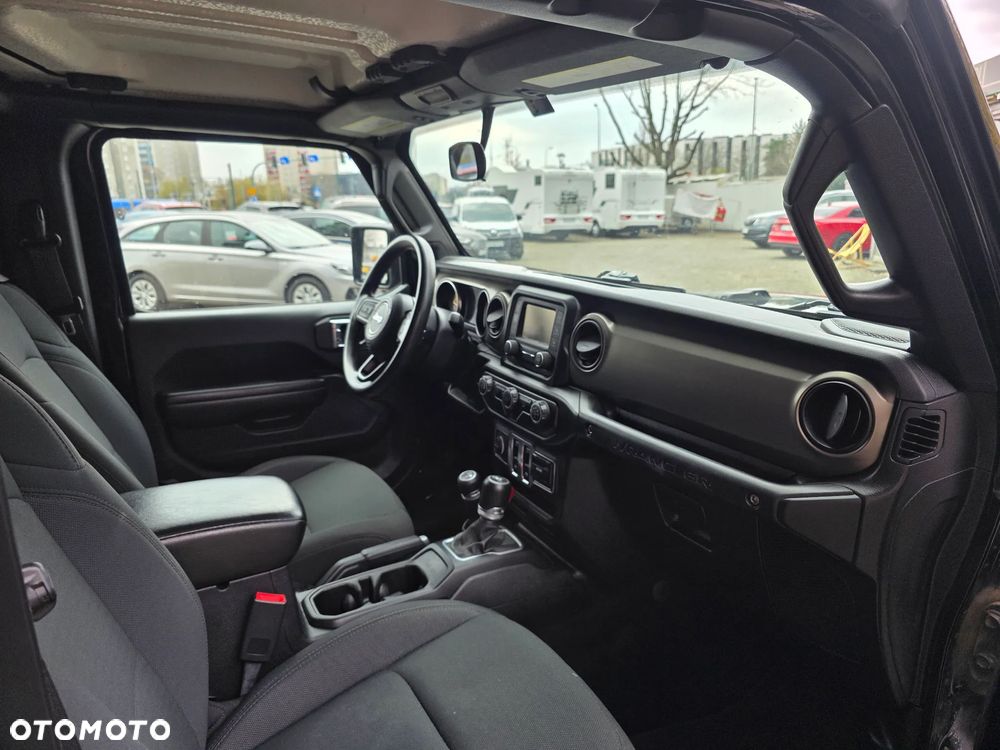 Jeep Wrangler 2.0 T-GDI Hardtop AWD Automatik Sport - 14