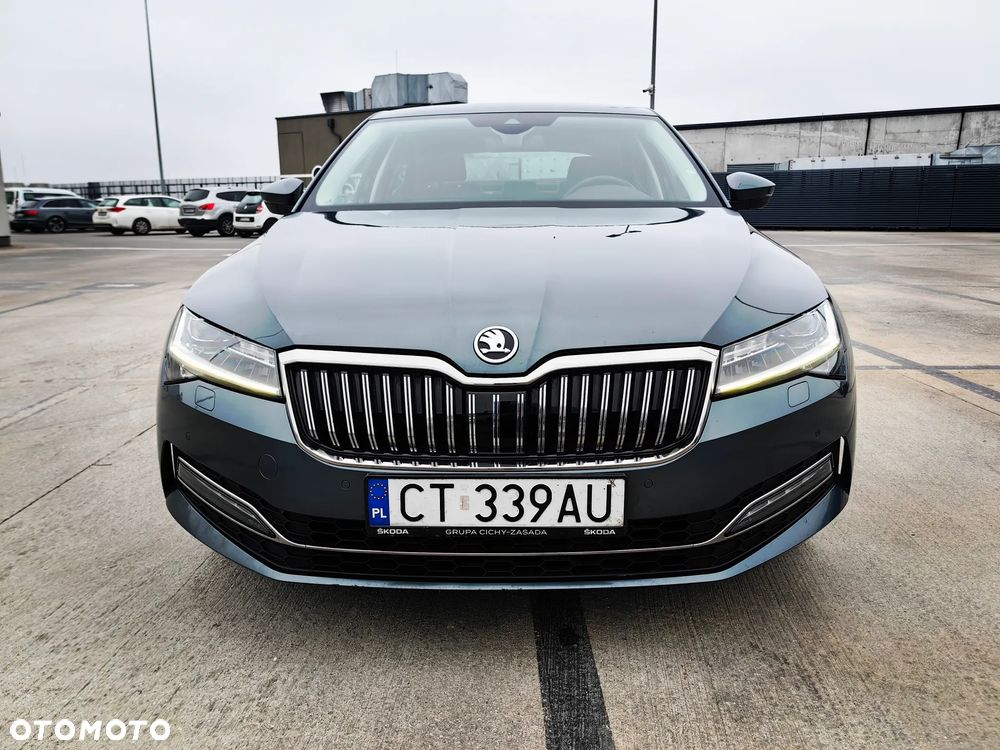 Skoda Superb 2.0 TDI SCR Sportline DSG - 15