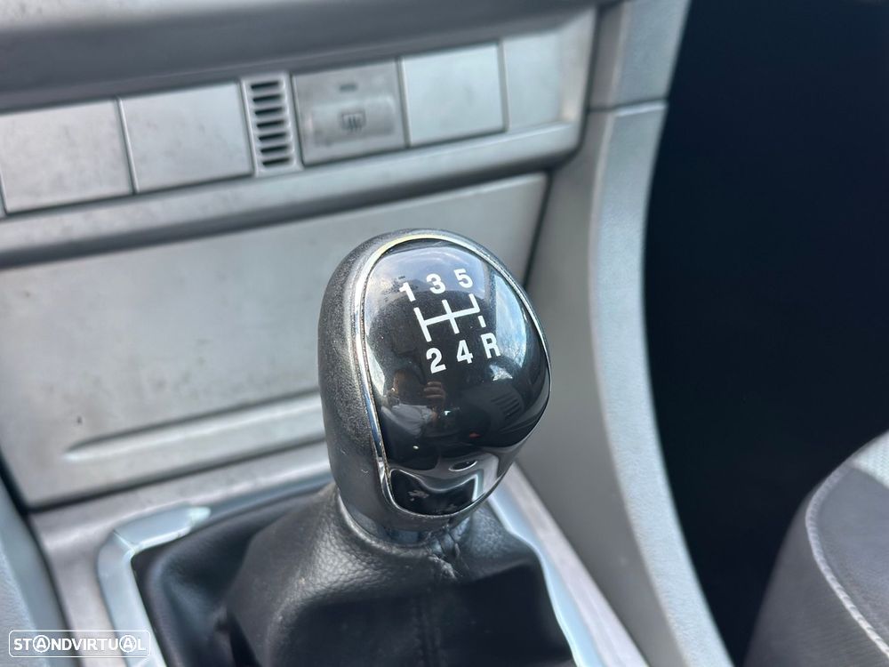 Ford Focus SW 1.6 TDCi Ambiente - 31