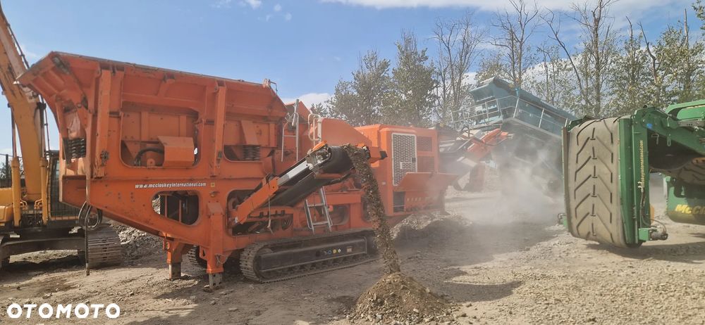 McCloskey J40V2 - 16