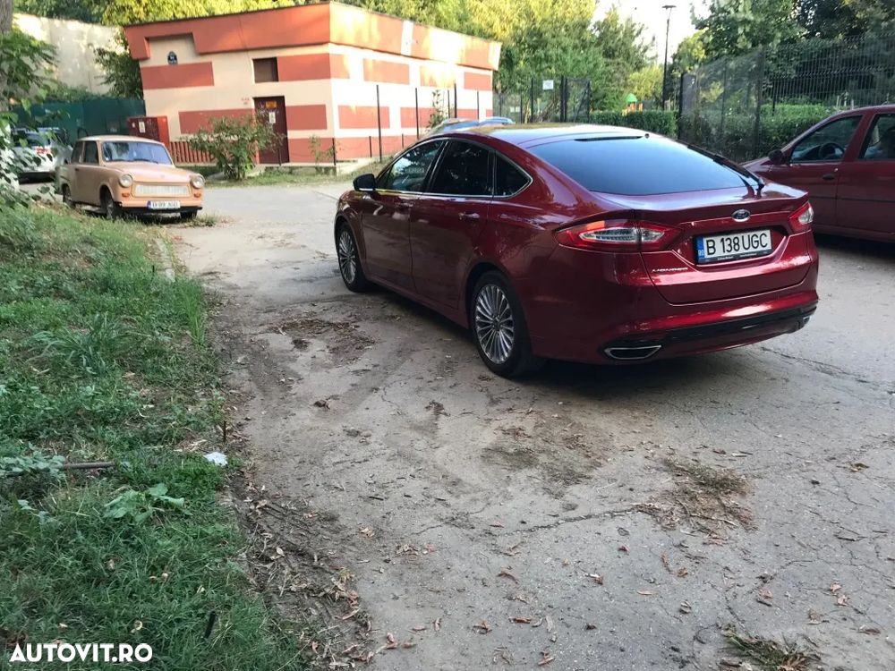Ford Mondeo 2.0 TDCi Powershift Titanium - 4