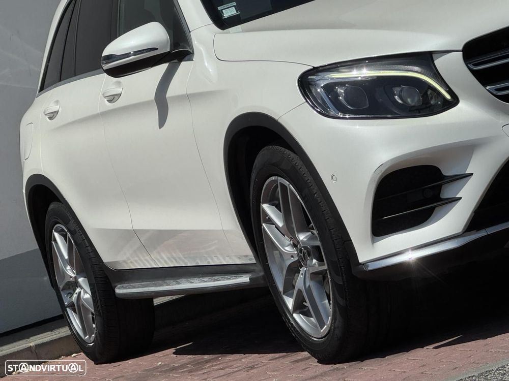 Mercedes-Benz GLC 220 d 4Matic 9G-TRONIC AMG Line - 39