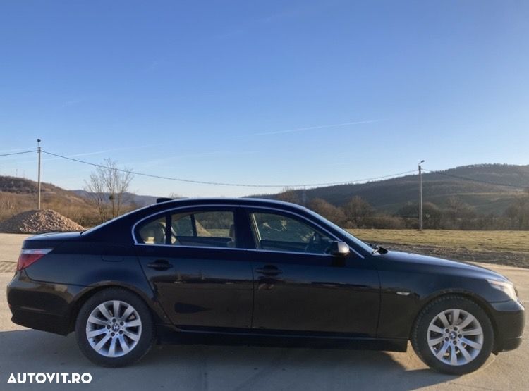 BMW Seria 5 520d Edition Lifestyle - 3