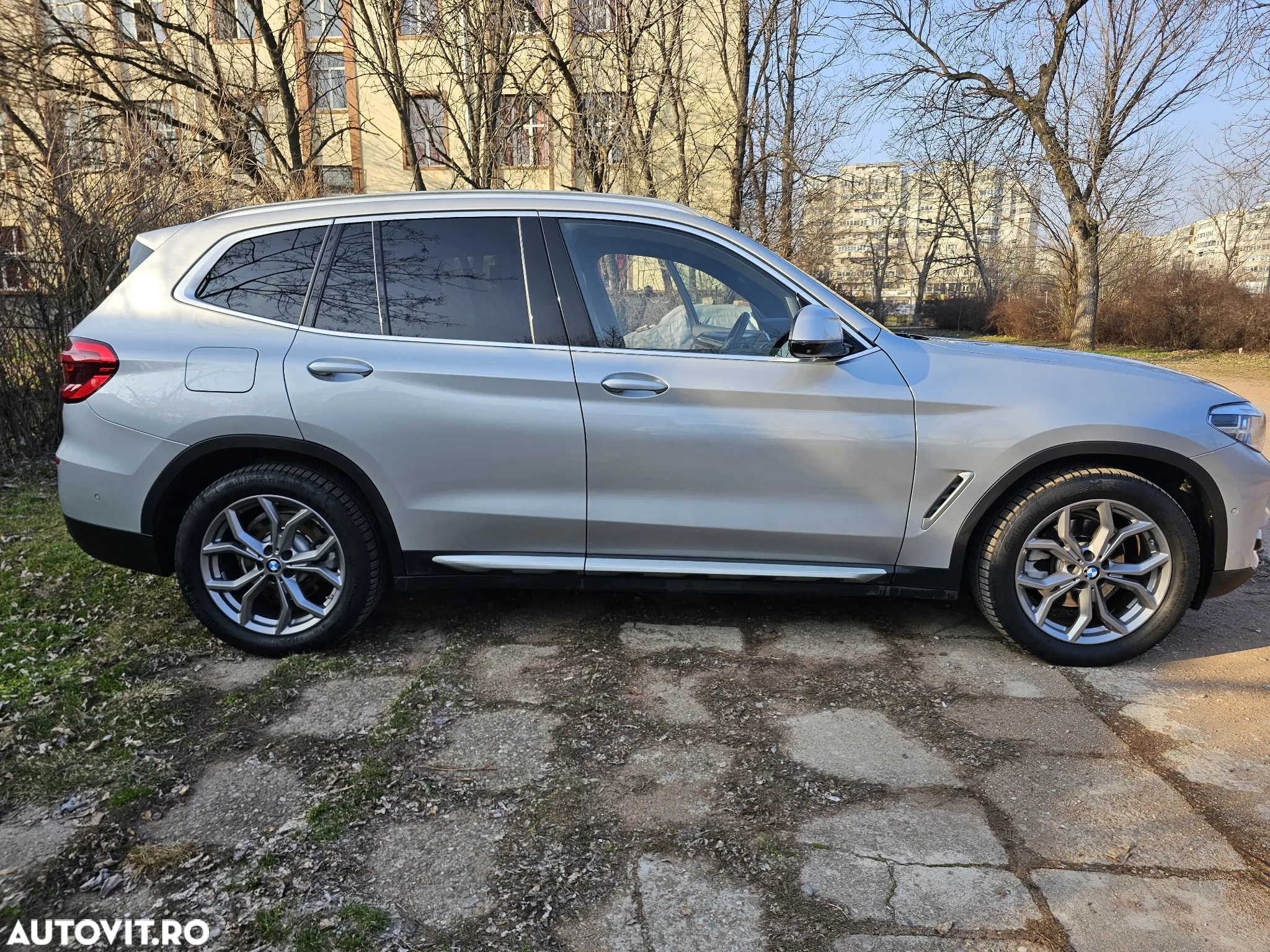 BMW X3 xDrive20d AT xLine - 8