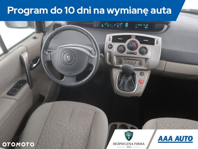 Renault Scenic - 8