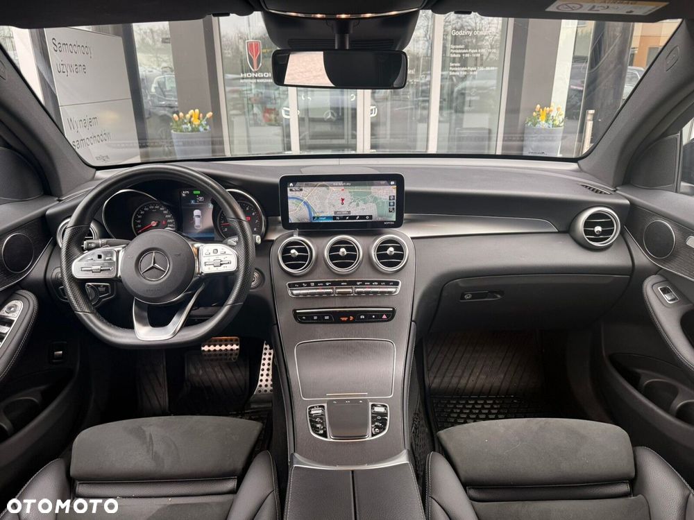 Mercedes-Benz GLC - 13