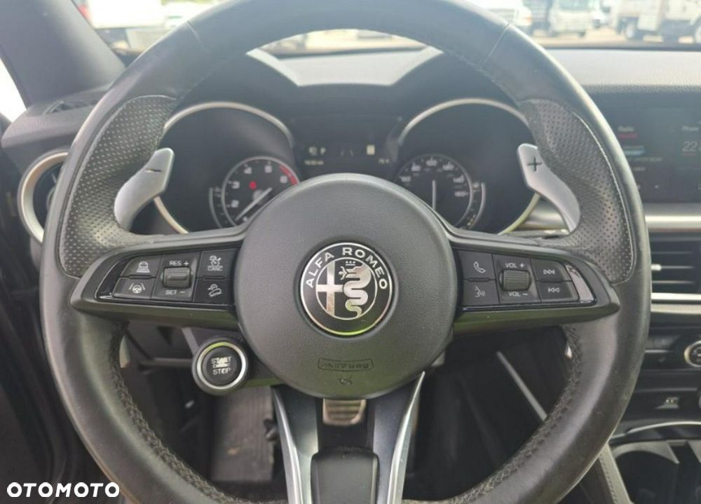 Alfa Romeo Stelvio 2.0 Turbo Veloce Q4 - 8