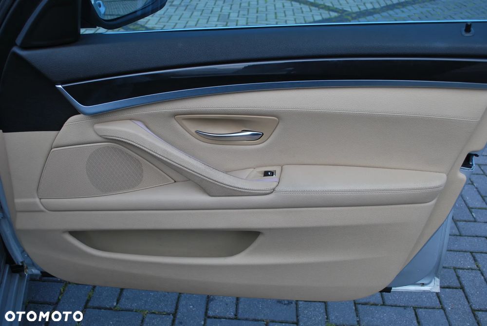 BMW Seria 5 520d Edition Fleet - 24