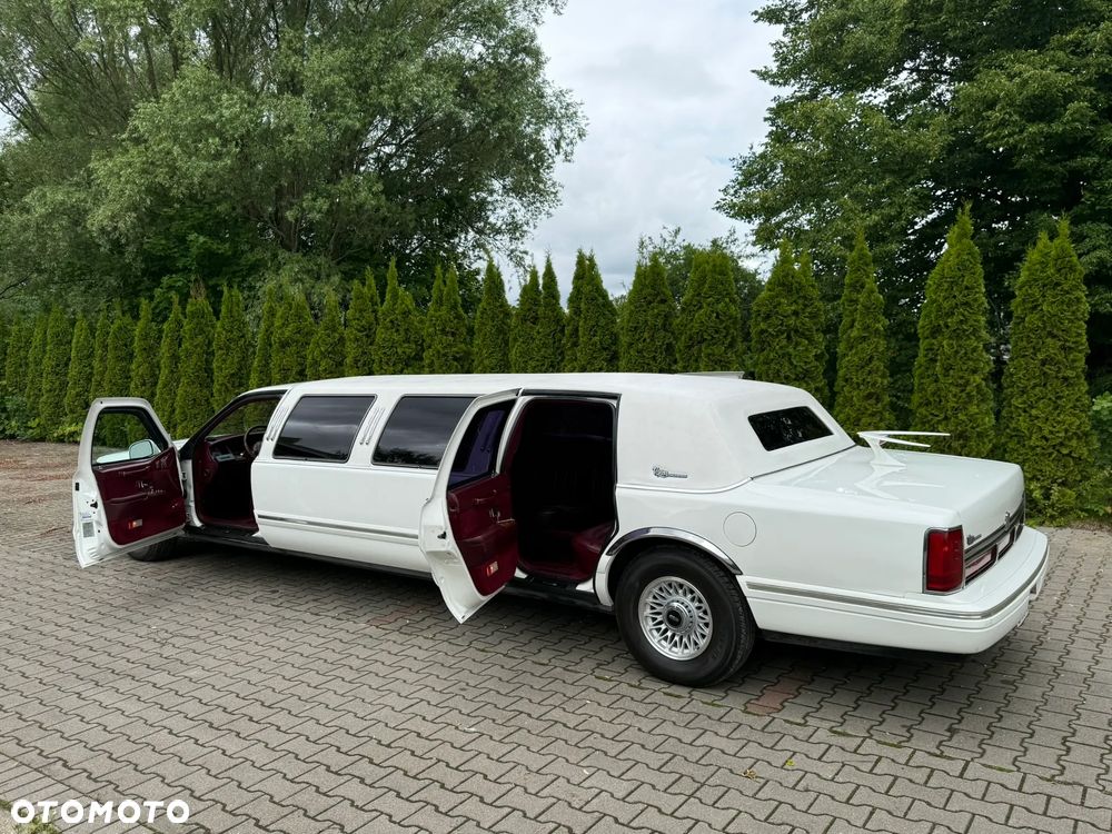 Lincoln Town Car 4.6 Executive - 9