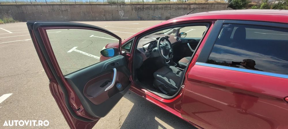 Ford Fiesta 1.25i Titanium - 6