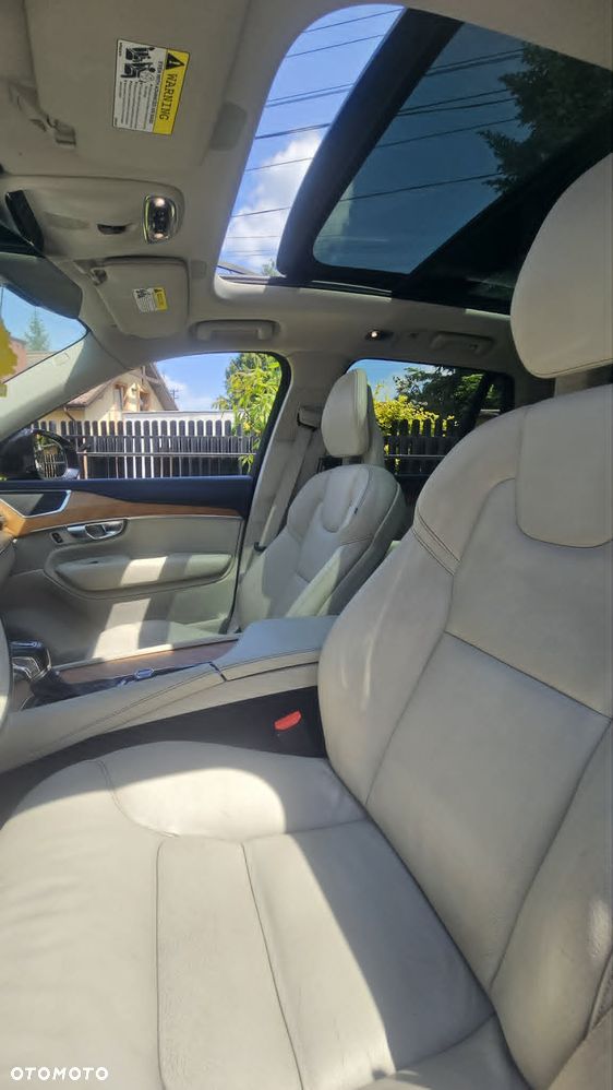 Volvo XC 90 T6 GPF AWD Momentum 7os - 12
