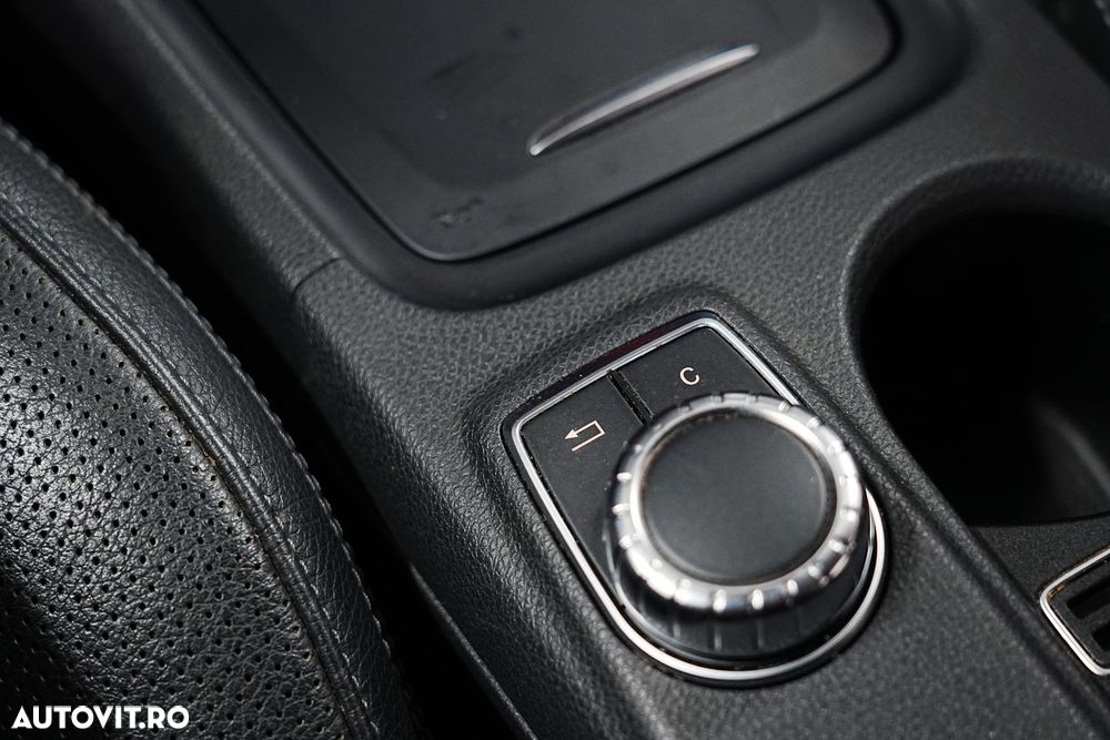 Mercedes-Benz GLA 220 CDI 4MATIC Aut. - 34