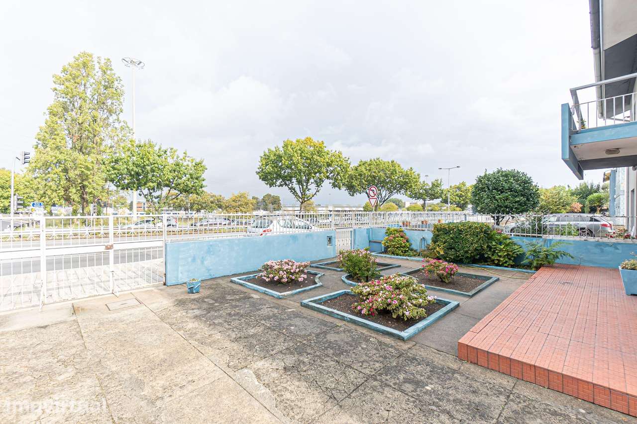 Moradia T5 com Jardim e Terraços  em Paranhos/Porto - Grande imagem: 4/58