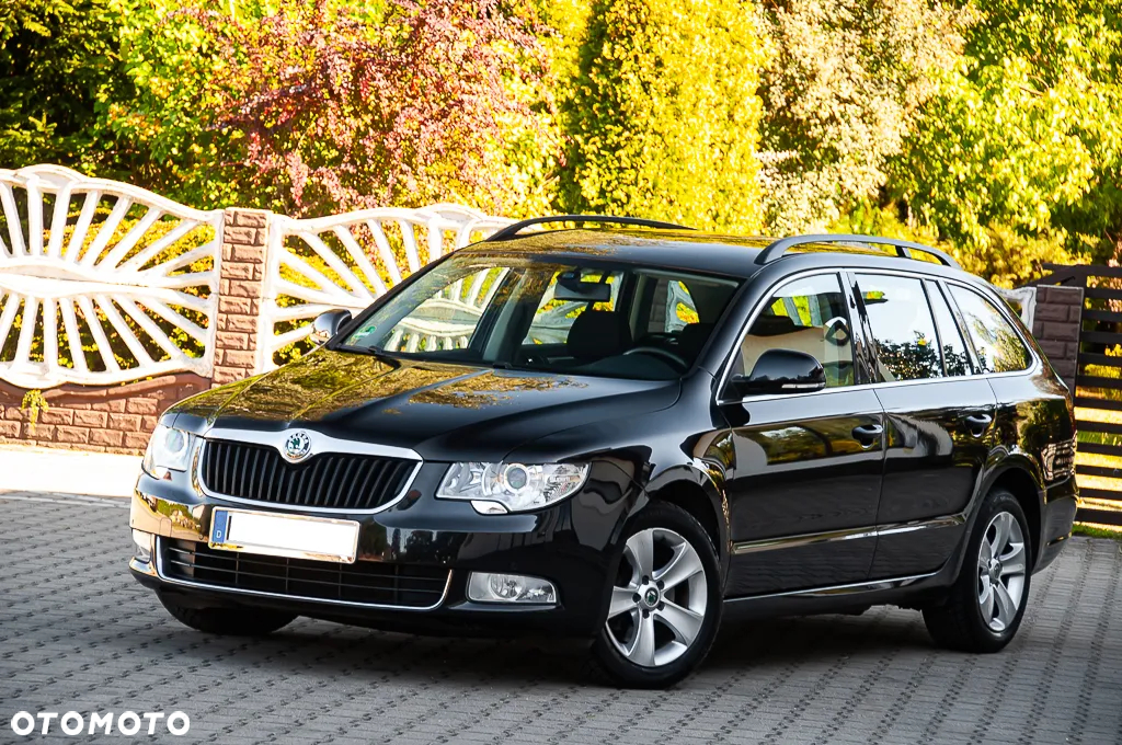 Skoda Superb 2.0 TDI DSG Exclusive - 7