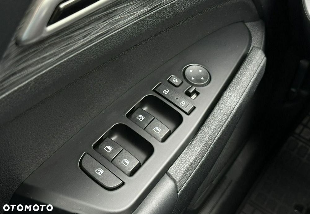 Kia Sportage 1.6 T-GDI MHEV L 2WD DCT - 12