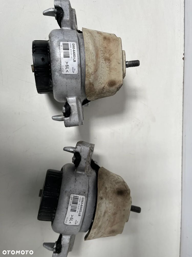 PODUSZKI SILNIKA JAGUAR Xf II GX636A003LB KOMPLET - 2