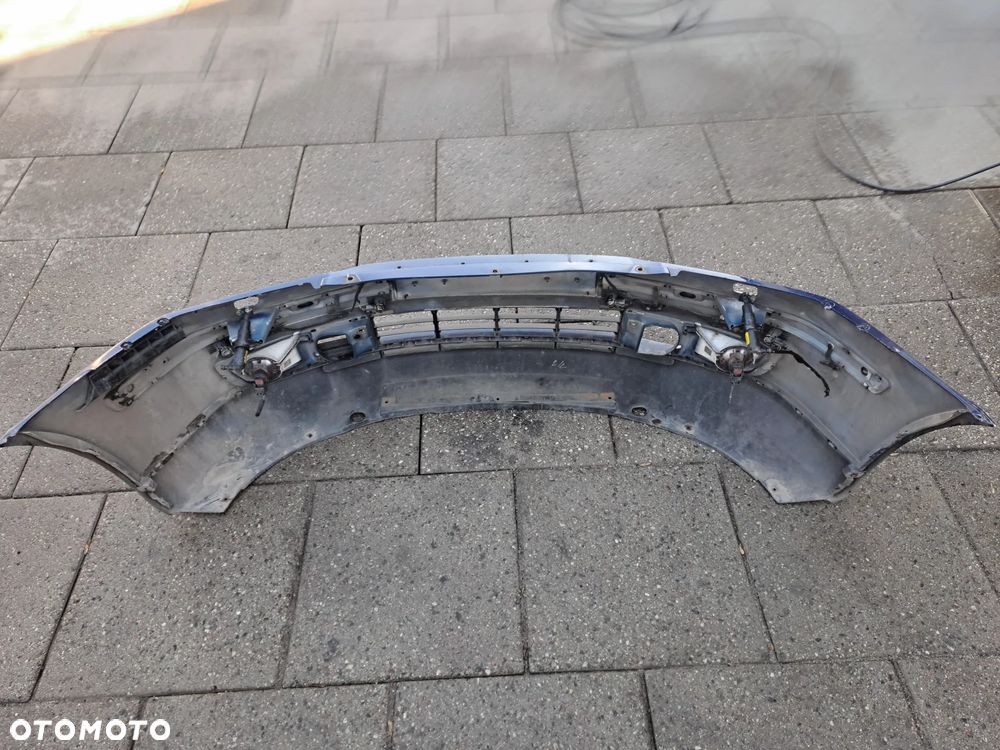 Skoda Octavia II zderzak przedni kod lakieru 9462 - 6