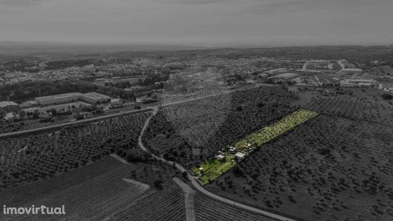 Terreno  para venda - Grande imagem: 2/5