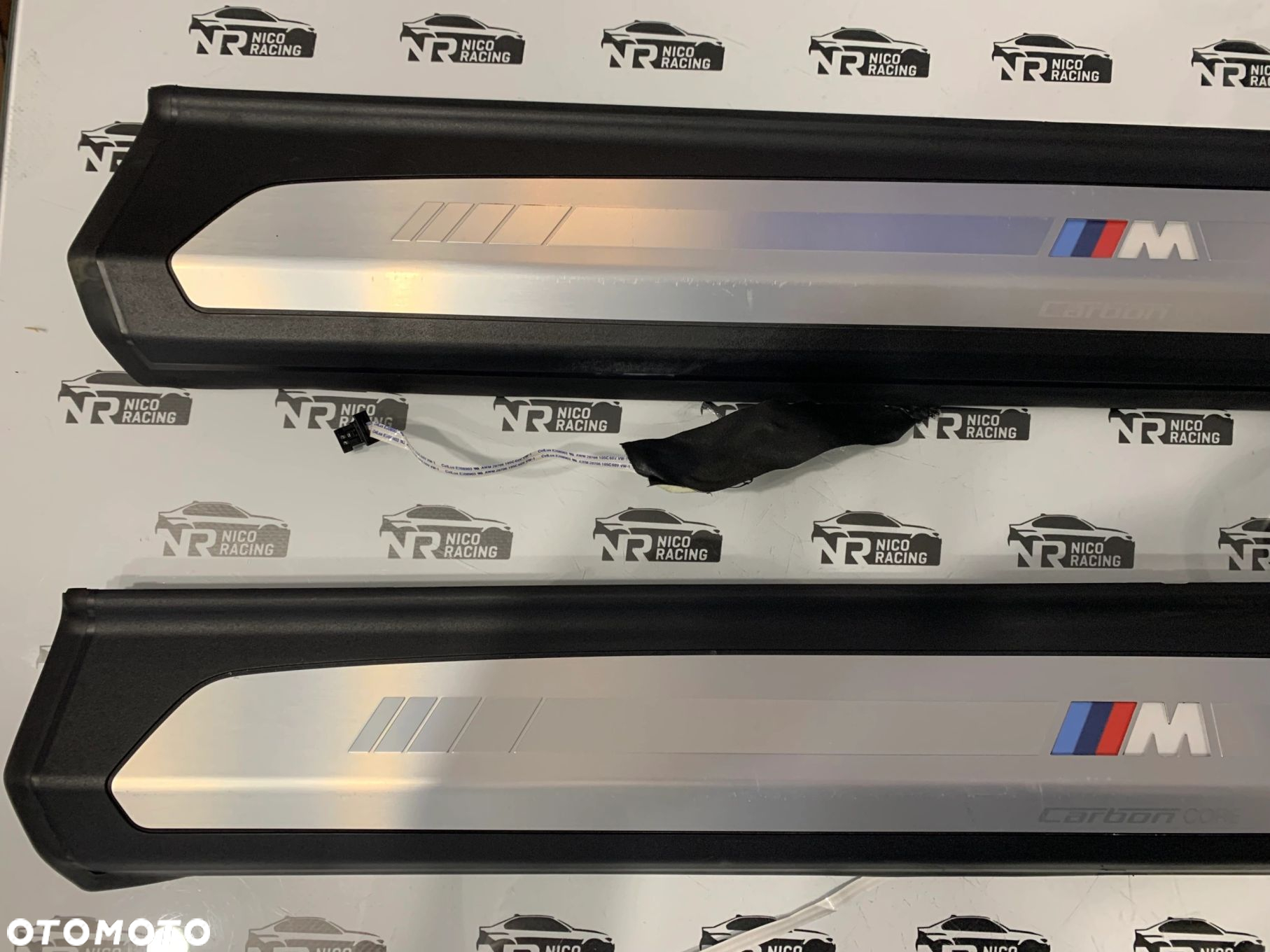 LISTWY PROGOWE NAKŁADKI LEWA PRAWA M-PAKIET LED BMW 8 G14 8076666 8076665 - 4