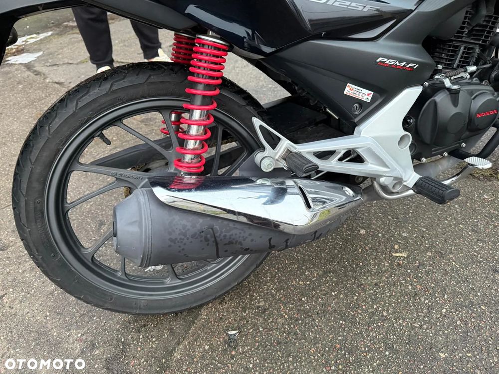 Honda CBF - 3