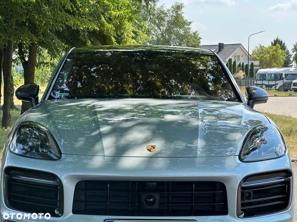 Porsche Cayenne GTS - 6