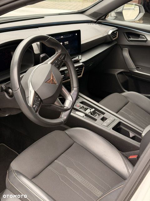 Cupra Formentor - 12