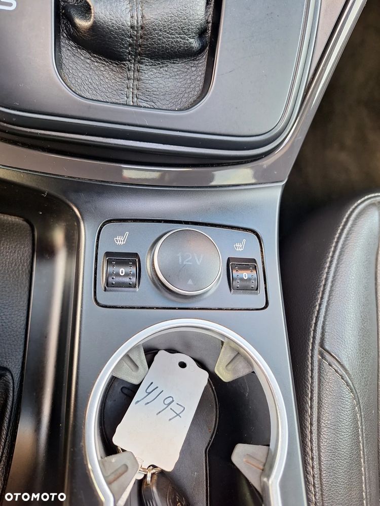 Ford Kuga - 18