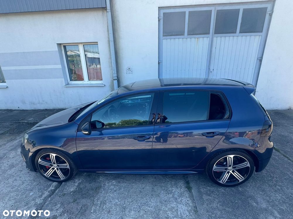 Volkswagen Golf - 11