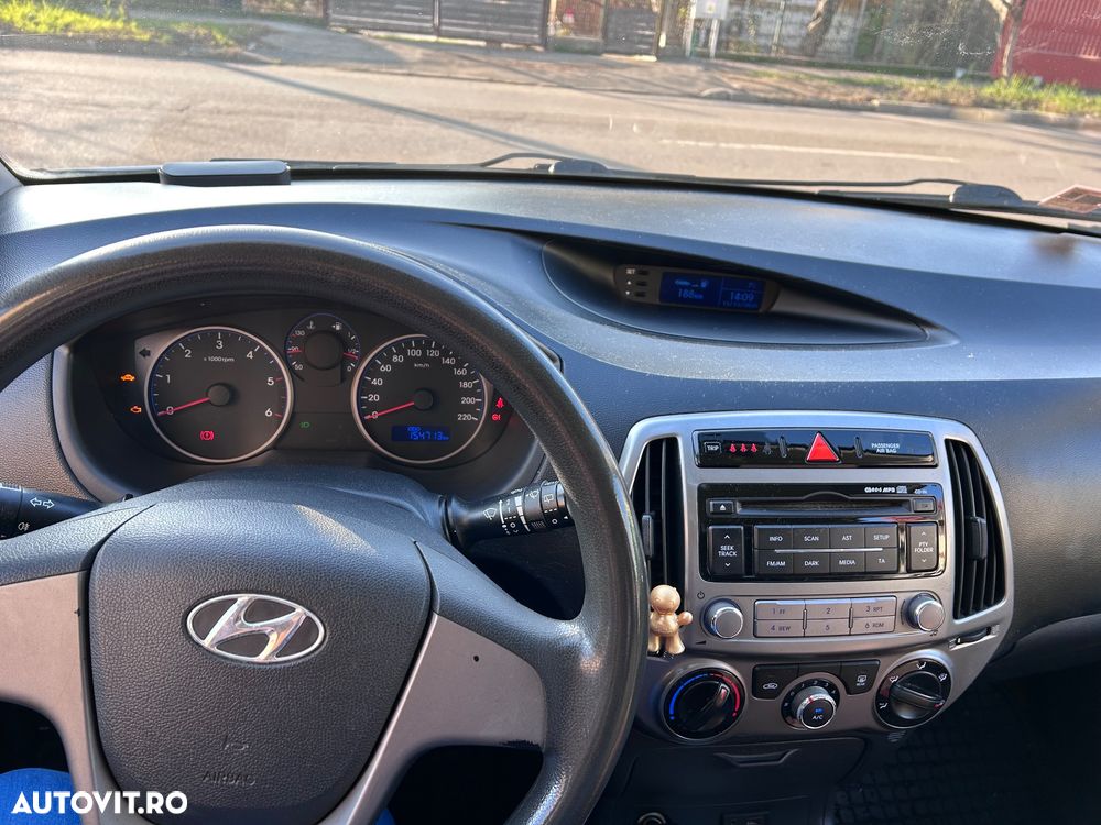 Hyundai i20 1.1 CRDi M/T Confort - 7