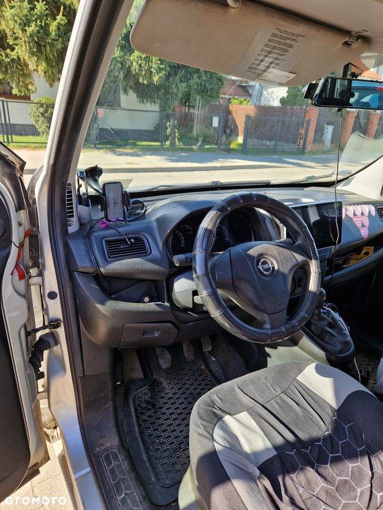 Opel Combo - 9