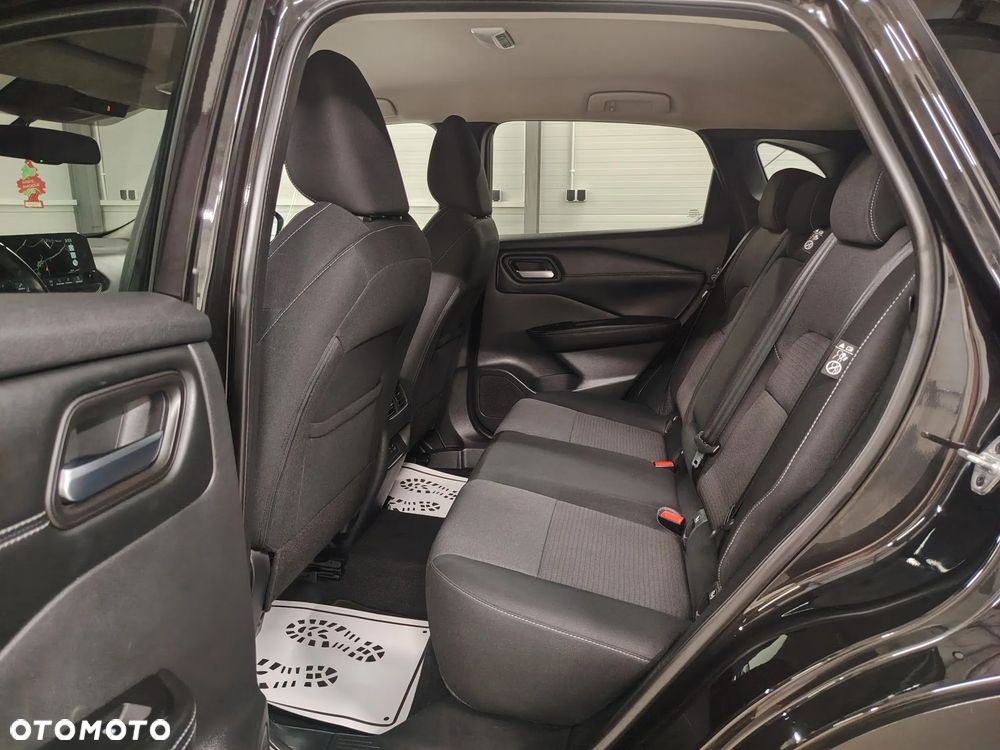 Nissan Qashqai 1.3 DIG-T MHEV N-Connecta - 23