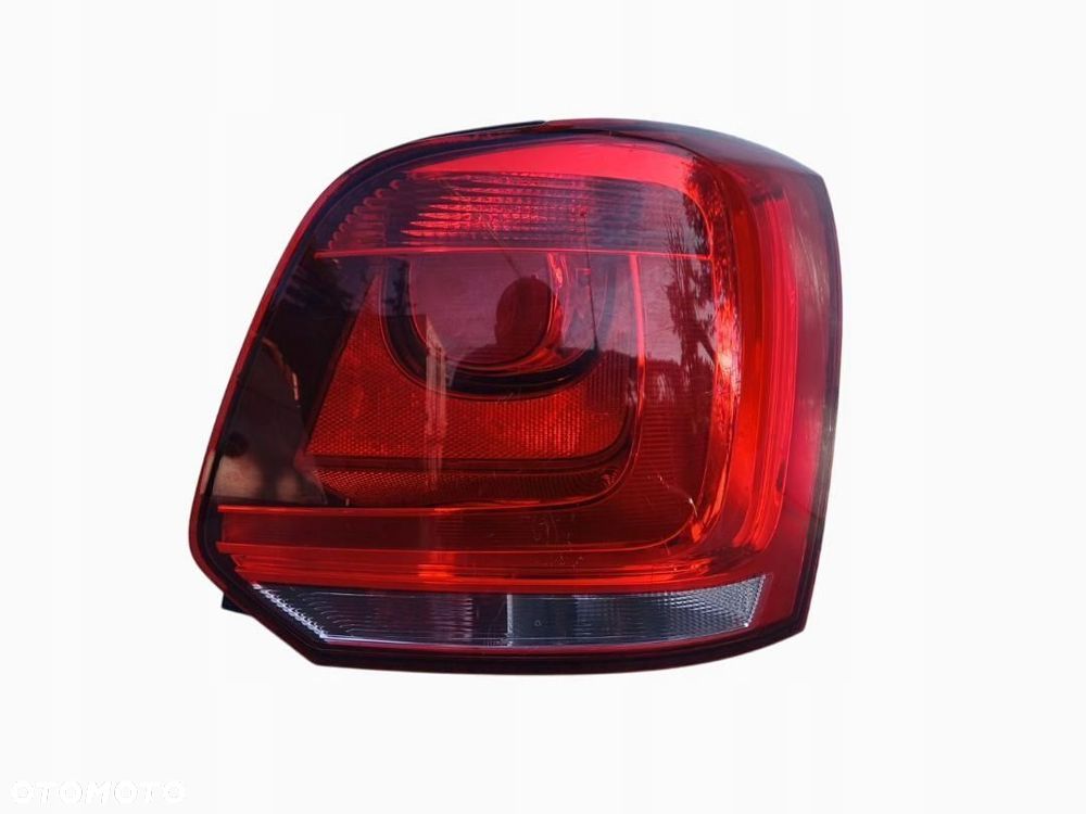 LAMPA TYŁ TYLNA PRAWA VOLKSWAGEN POLO 6R 6R0945096AA - 1