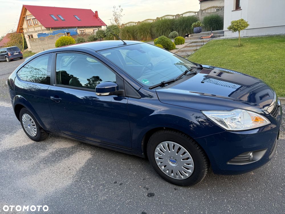 Ford Focus 1.6 16V Viva I - 10