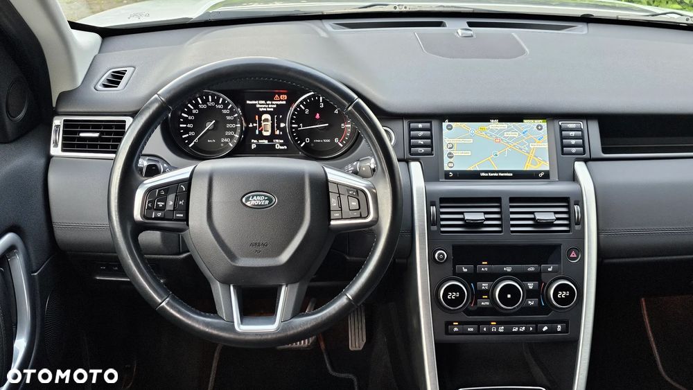 Land Rover Discovery Sport 2.0 TD4 HSE Luxury - 25