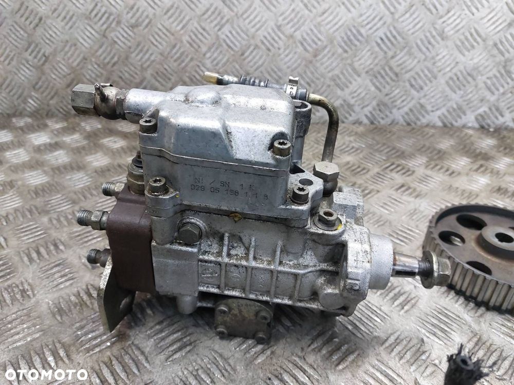 POMPA WTRYSKOWA + WTRYSKIWACZE SHARAN MK1 1.9 TDI 0460404968 028130201J - 5