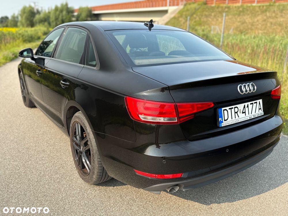 Audi A4 Limousine 2.0 TDI - 10