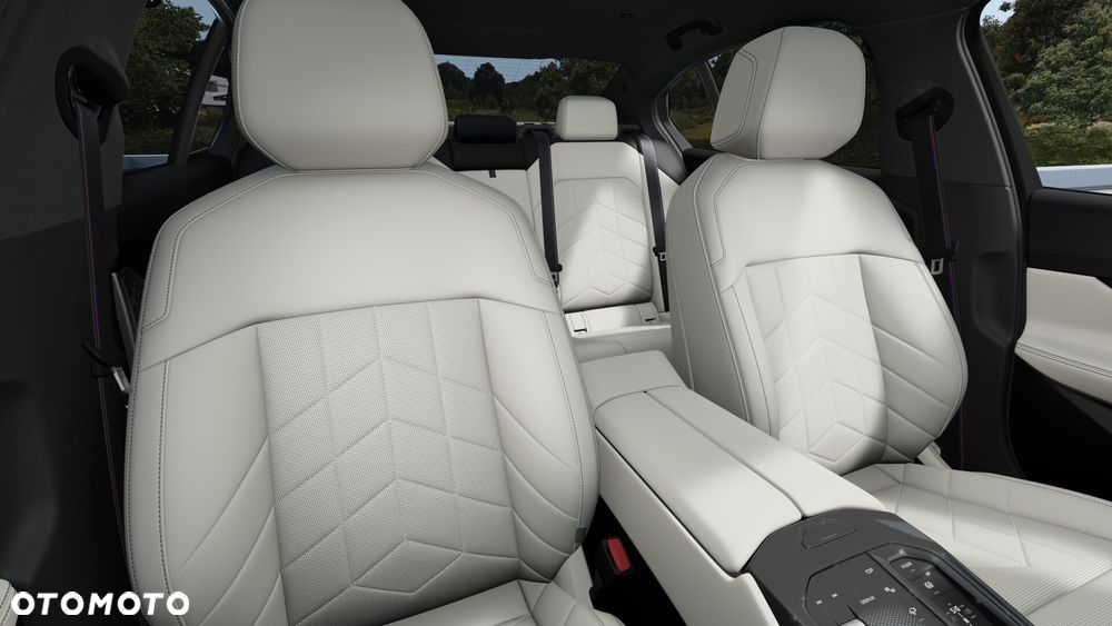 BMW Seria 5 520d xDrive - 12