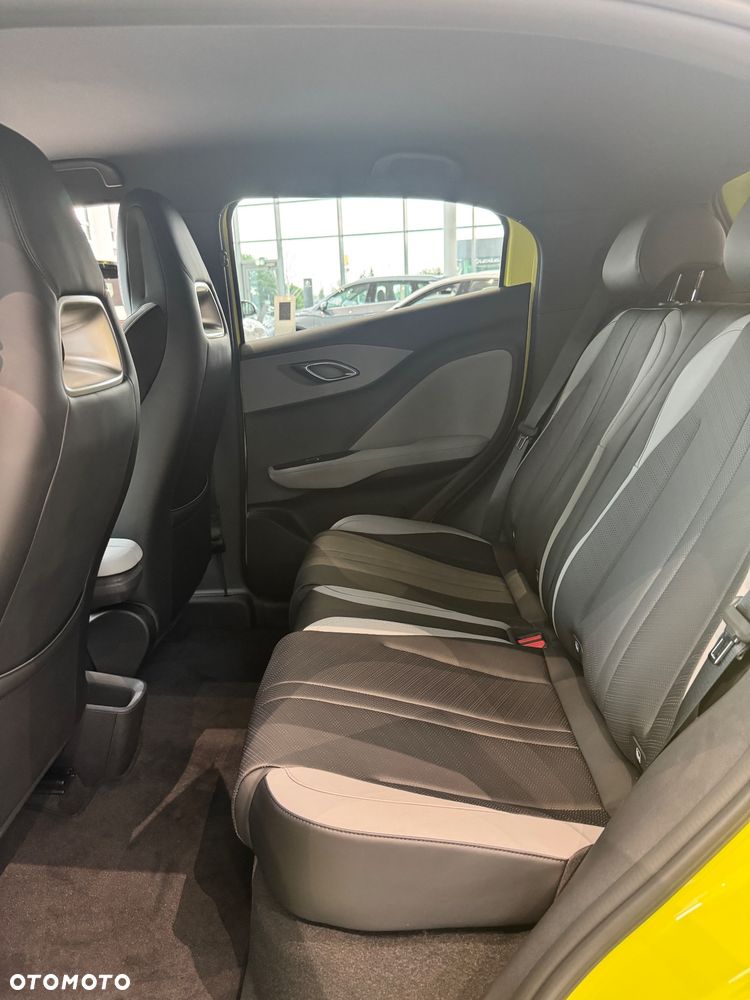 BYD Dolphin Surf - 23