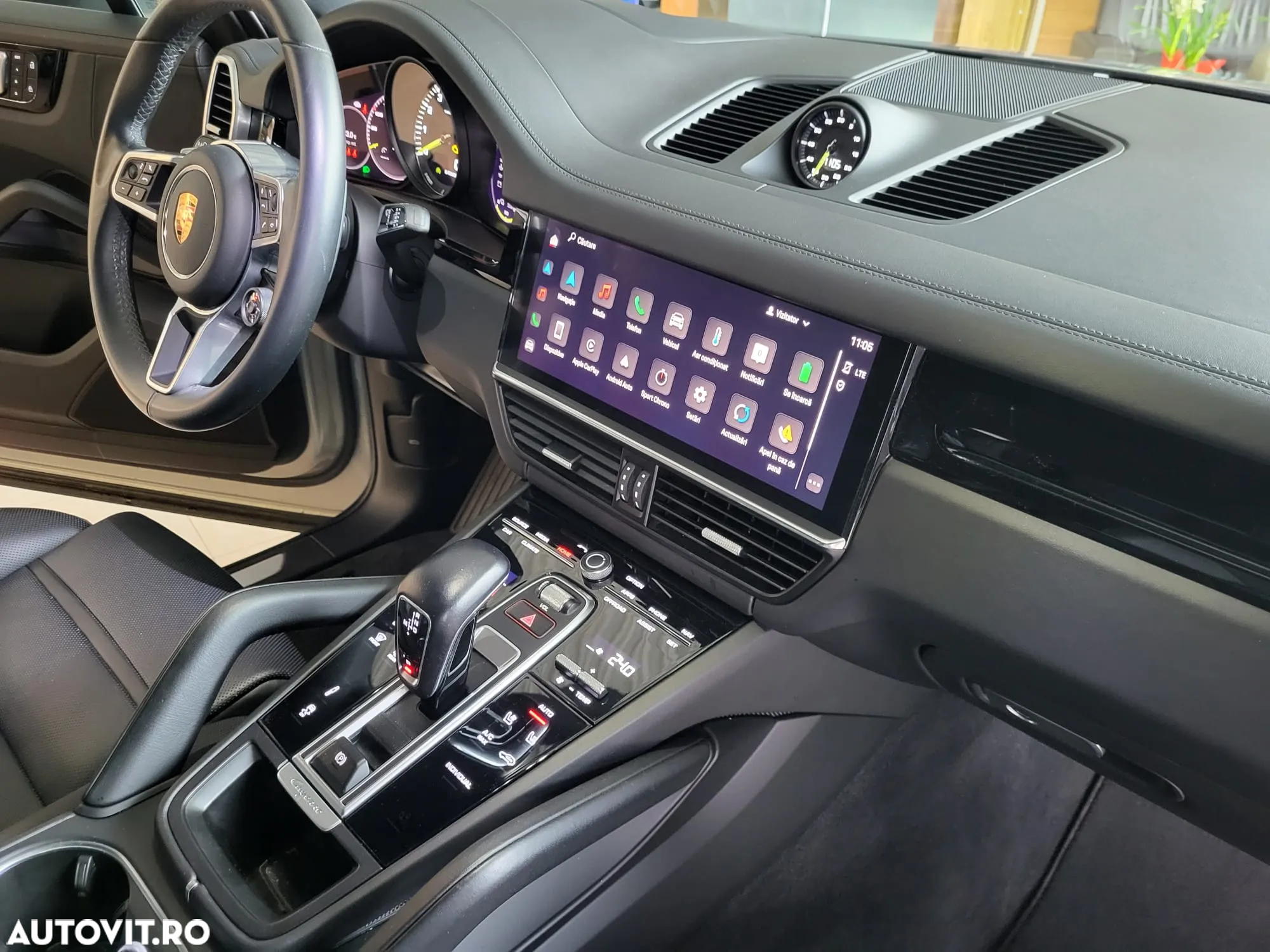 Porsche Cayenne Coupe - 12