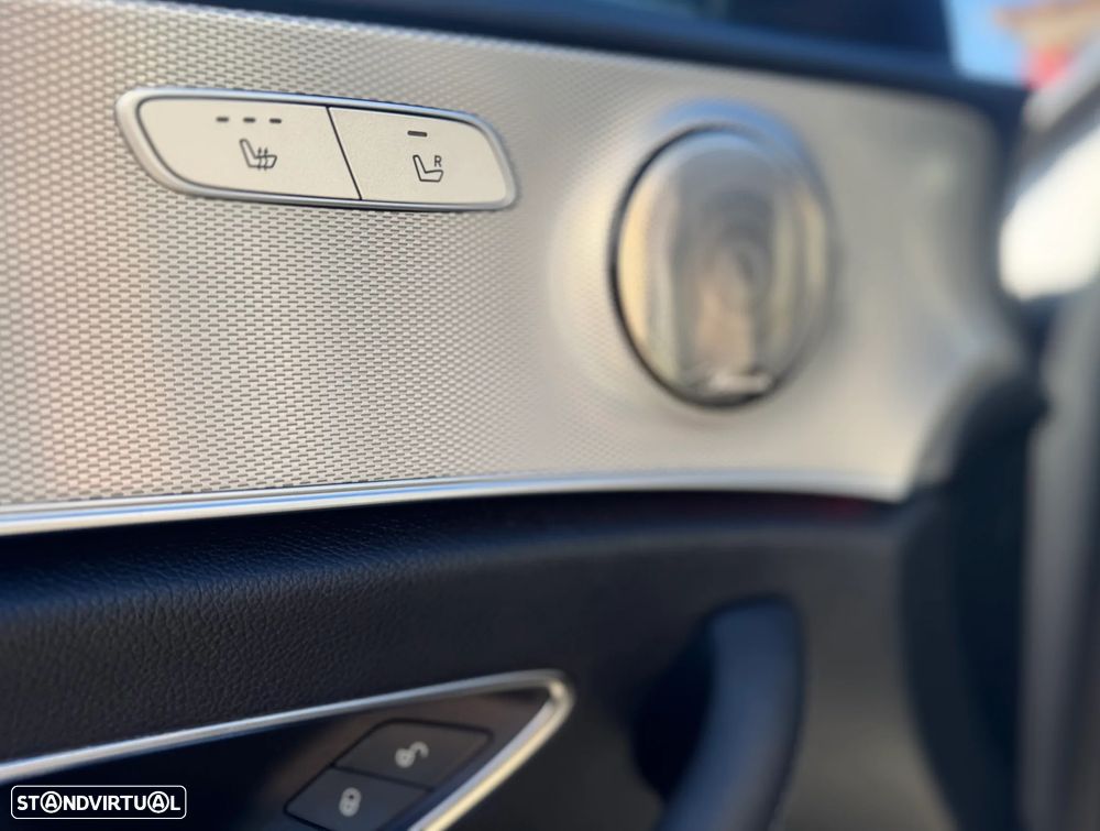 Mercedes-Benz E 220 d T 9G-TRONIC AMG Line - 30