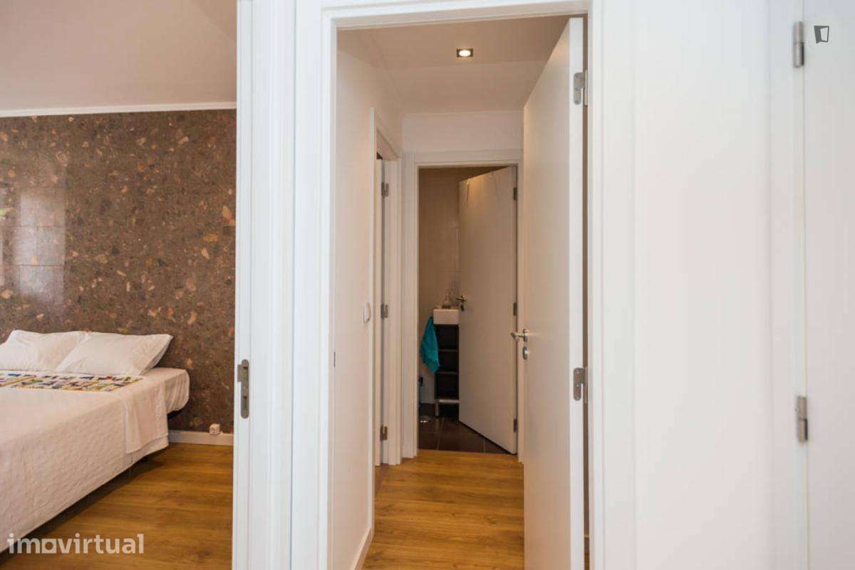 Apartamento com 4 quartos - localizado em Mouraria Lisbon - Grande imagem: 3/15