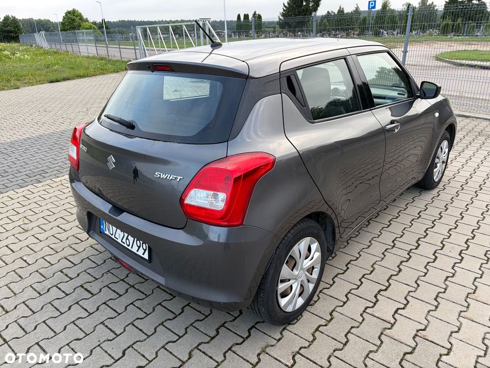 Suzuki Swift 1.2 Premium - 4