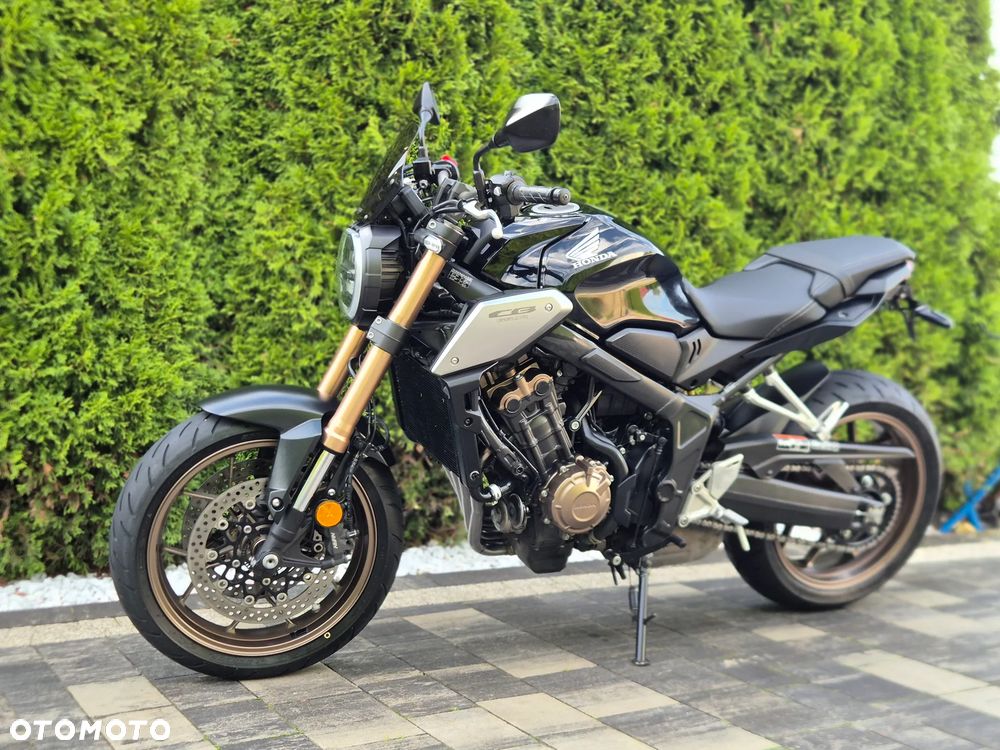 Honda CB - 24