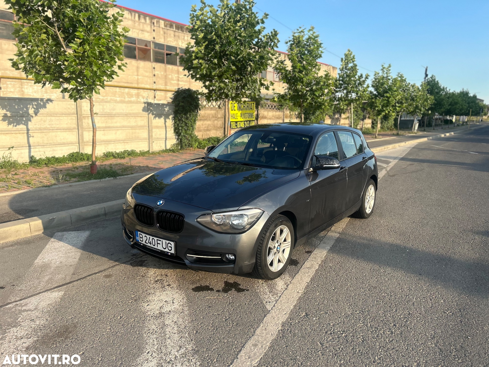 BMW Seria 1 116i Sport Line - 2