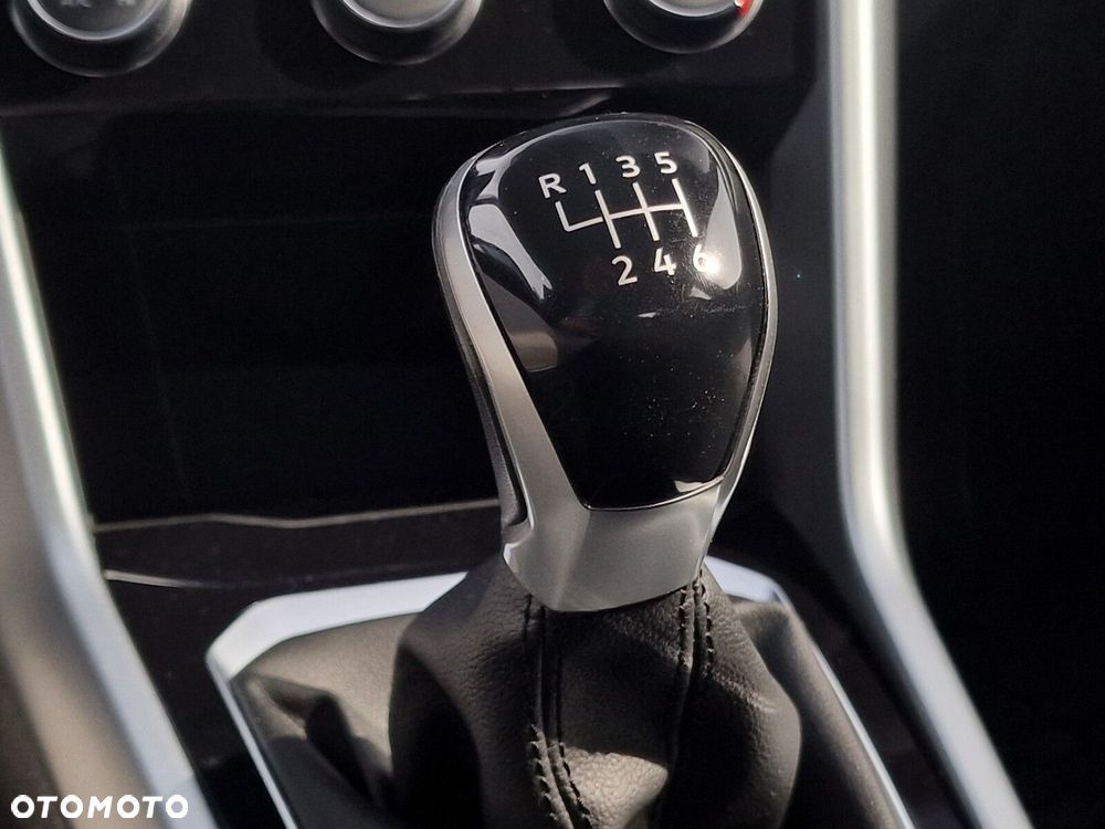 Volkswagen T-Roc 1.0 TSI Life - 25